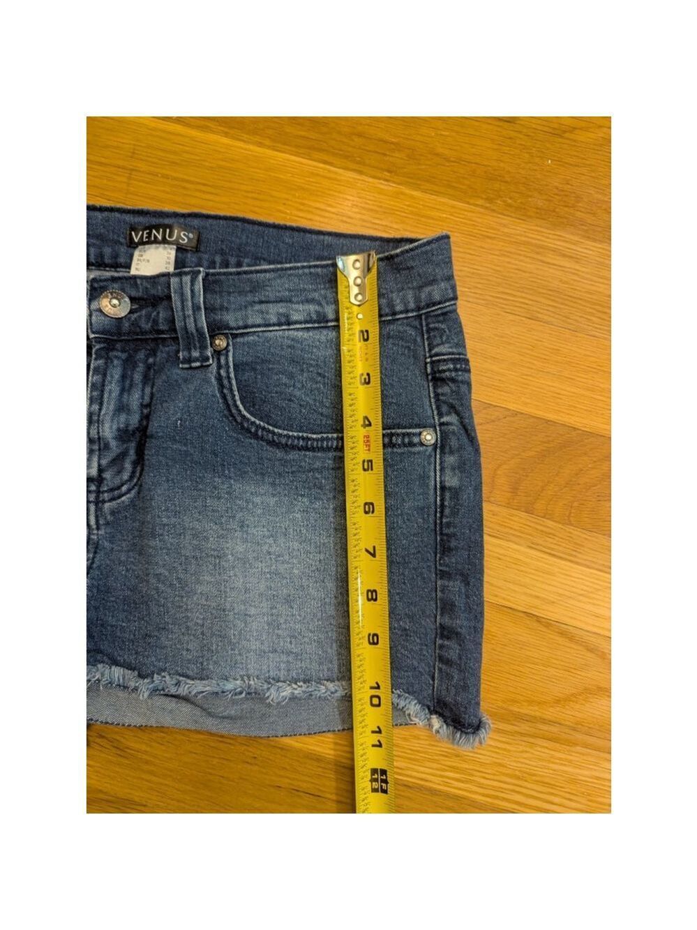 Venus Blue Denim High Rise Jean Shorts Size 4 - Picture 7 of 9